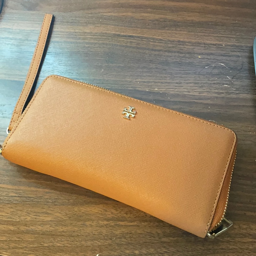Tory Birch Clutch Wallet